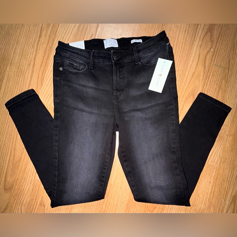 3/$20 NWT true craft Black nite denim jeans mid rise skinny year round
